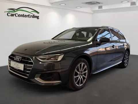 Audi A4 Avant 30 TDI, Manhattangrau