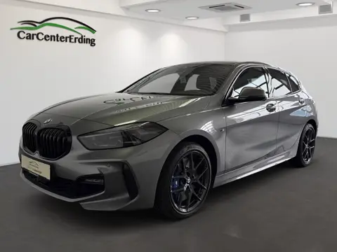 BMW 120dLim.xDrive, Skyscraper Grau