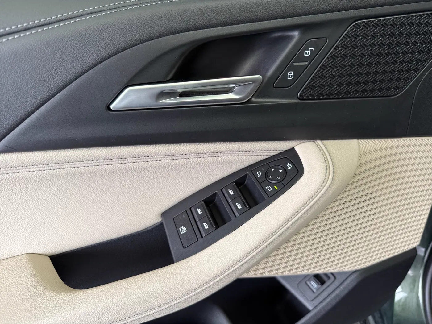 BMW 218 Active Tourer — Ansicht 5
