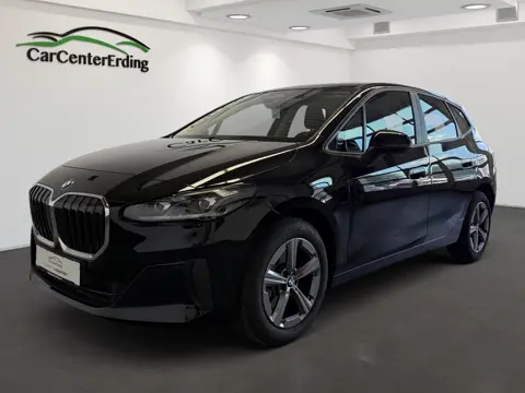 BMW 220i Active Tourer, Schwarz Ii/Bonnet Fluid 