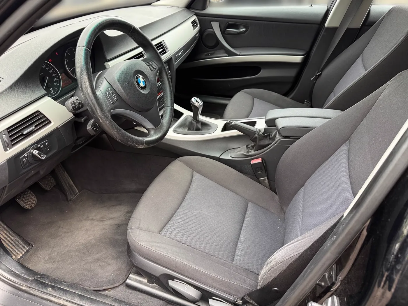 BMW 318 — Ansicht 5