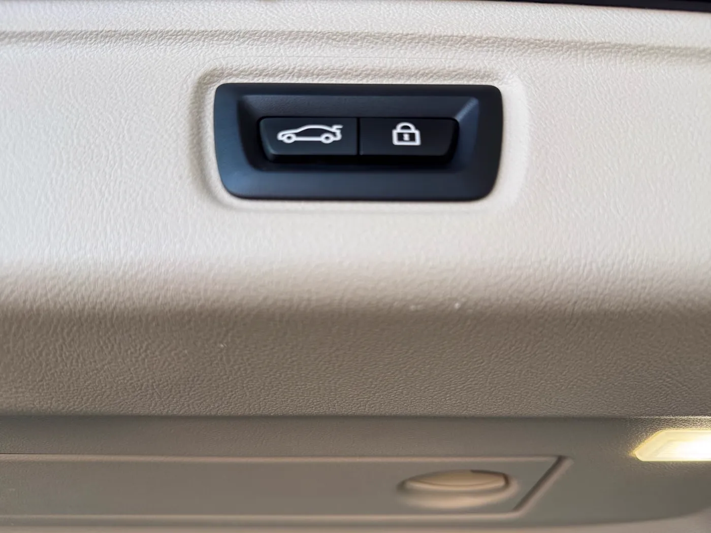 BMW 320 — Ansicht 3
