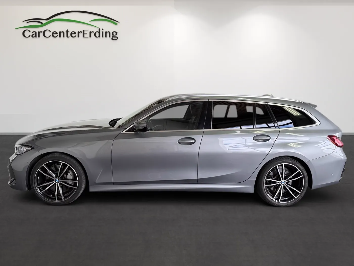 BMW 330 — Ansicht 2