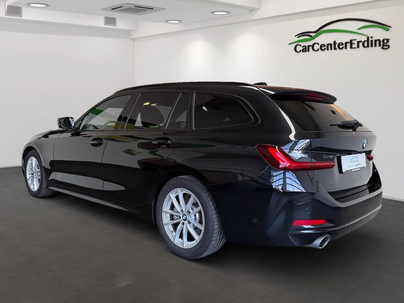 BMW 330 — Ansicht 2