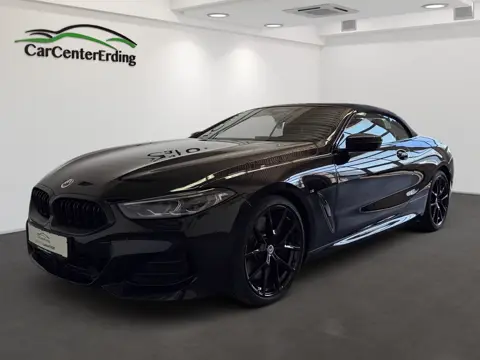 BMW 840iCabrio, Black-Sapphire Metallic