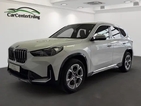 BMW X1 23i xDrive, Mineralweiss