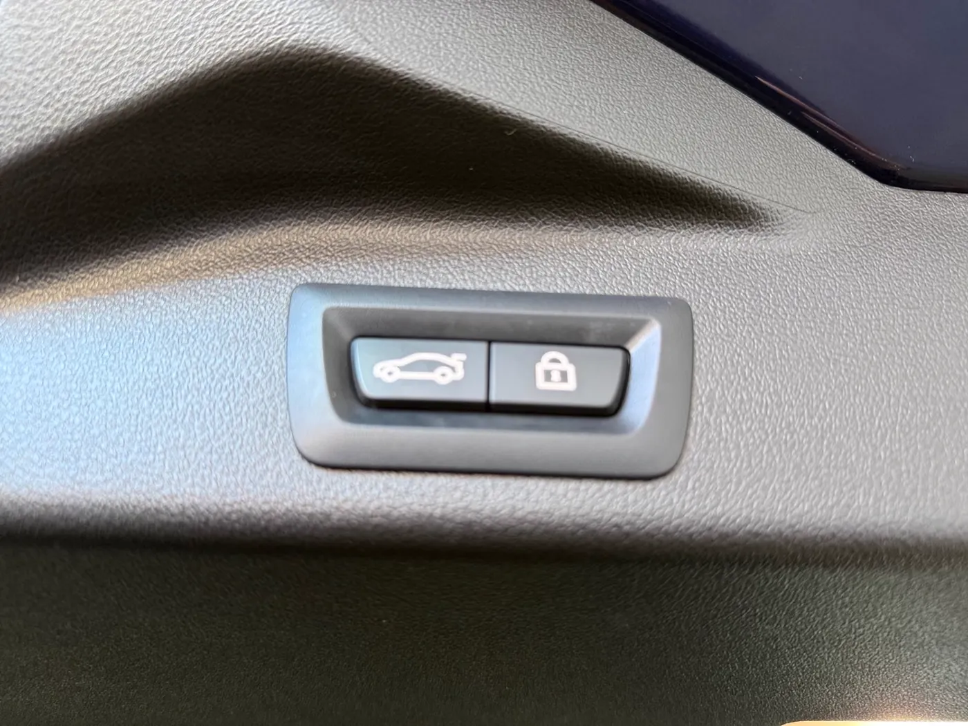 BMW X5 M50 — Ansicht 3