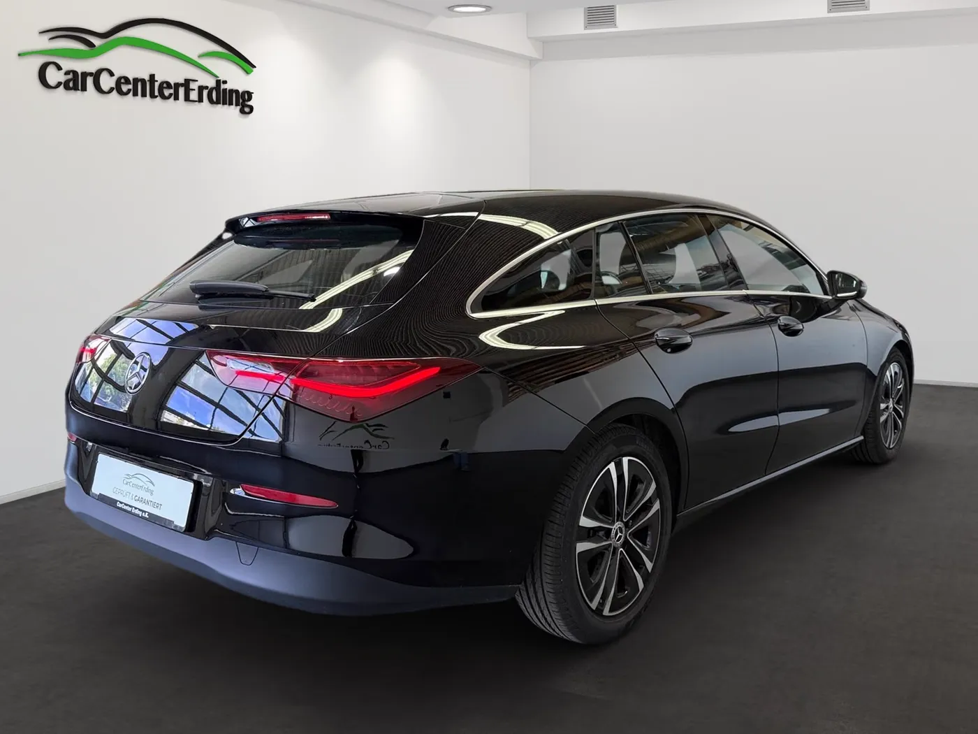 Mercedes-Benz CLA 180 Shooting Brake — Ansicht 2