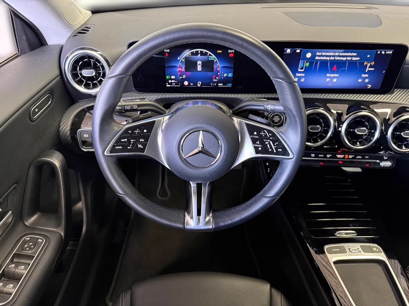 Mercedes-Benz CLA 180 Shooting Brake — Ansicht 4