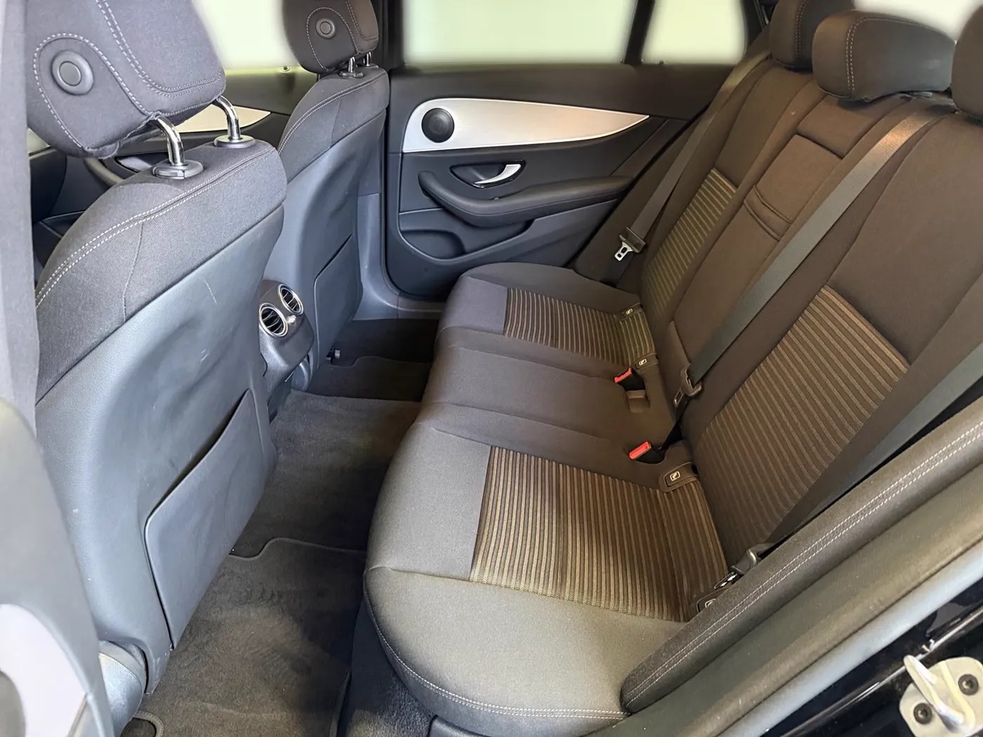 Mercedes-Benz E 220 — Ansicht 5