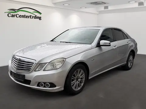 Mercedes-Benz E250d, Iridium-Silber - Metalliclack