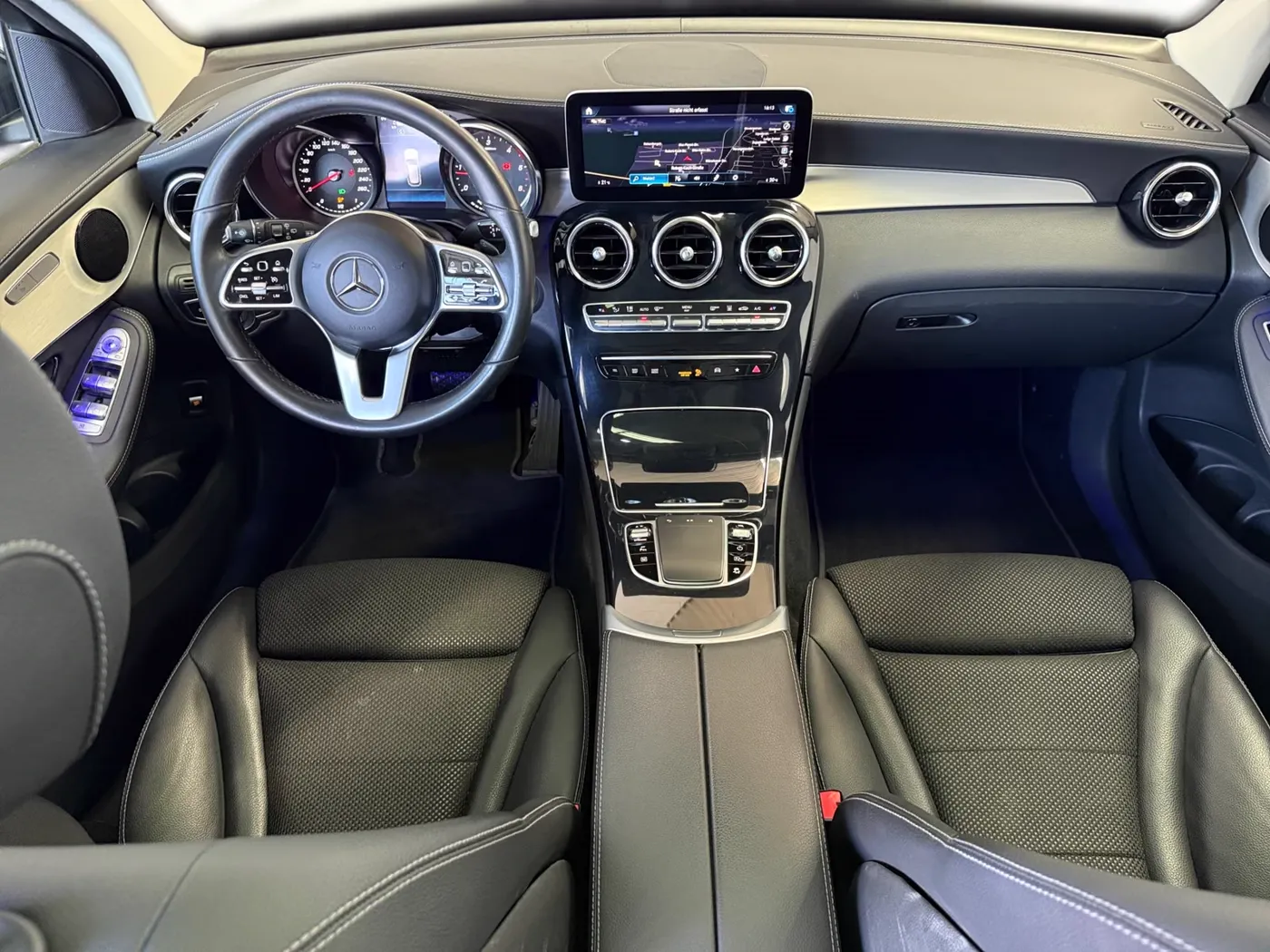 Mercedes-Benz GLC 300 — Ansicht 5