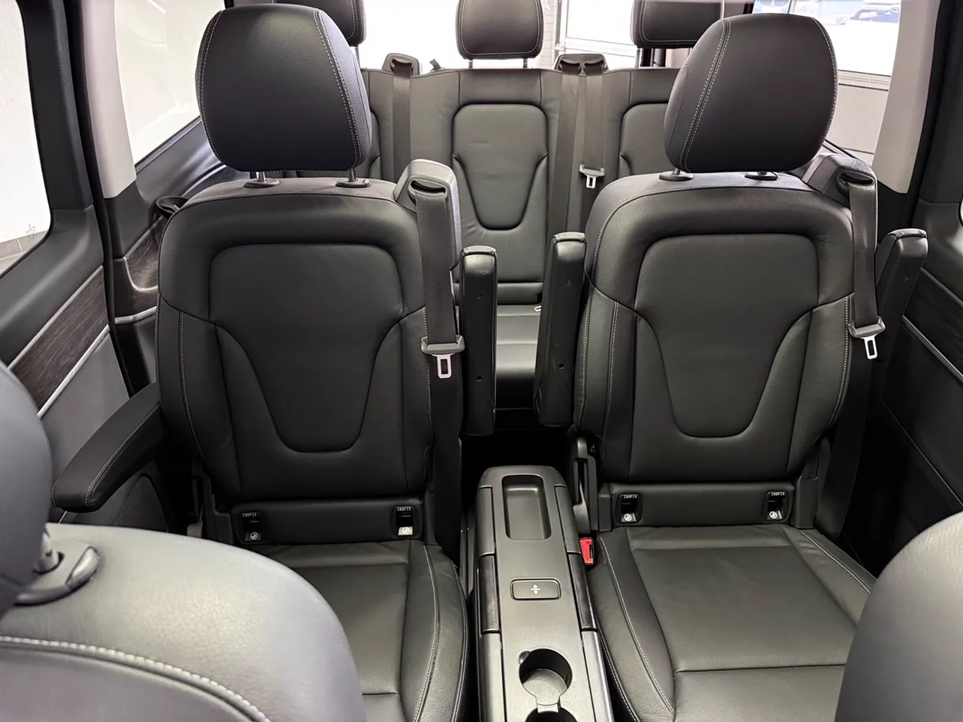 Mercedes-Benz V 220 — Ansicht 6