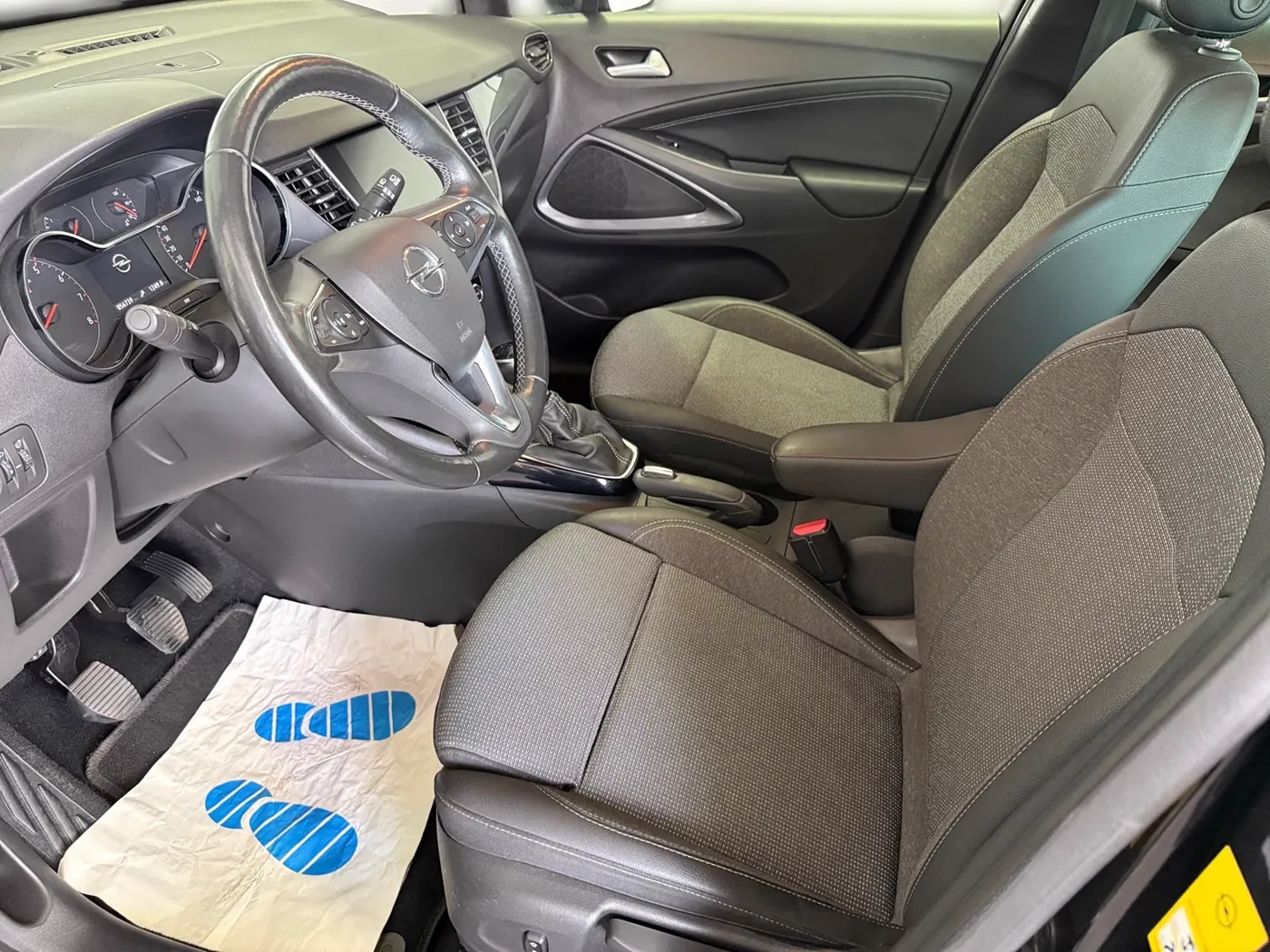 Opel Crossland X — Ansicht 4