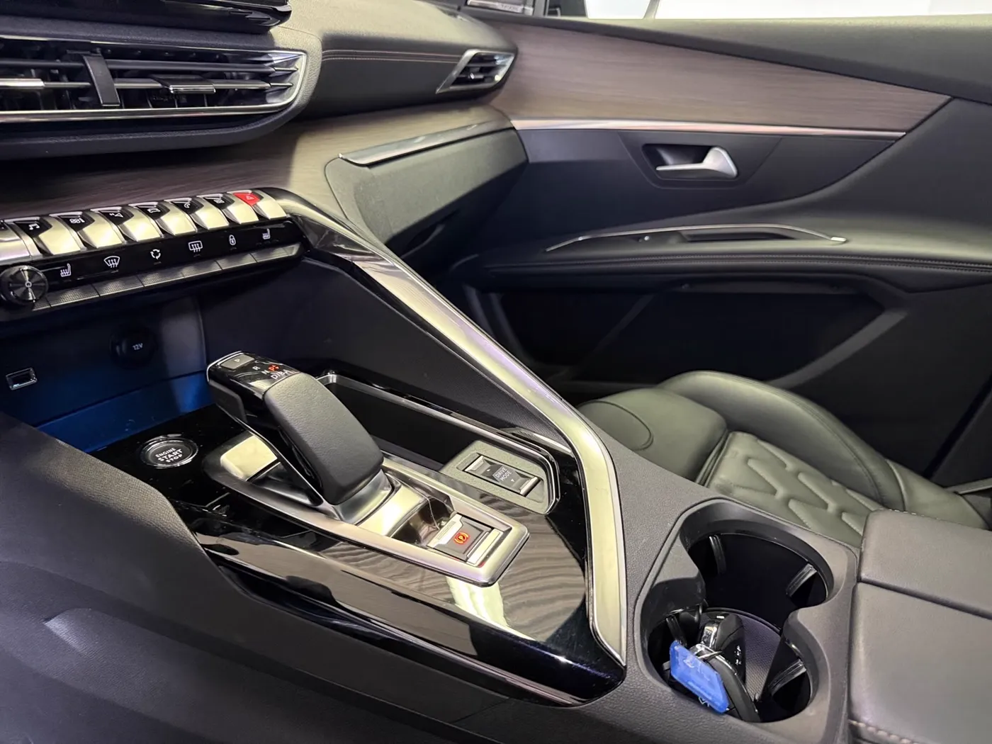Peugeot 3008 — Ansicht 6